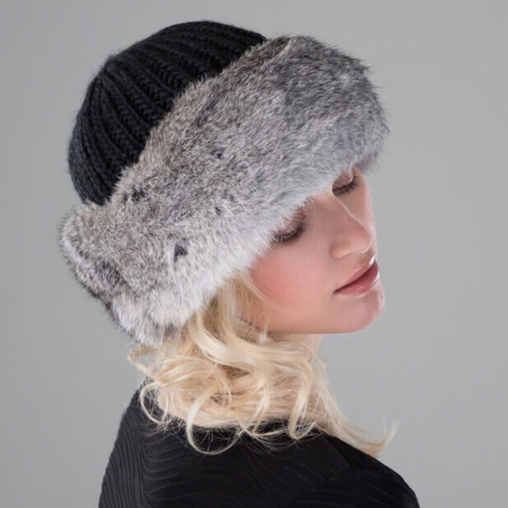 Surrel Knit crown hat with fur
